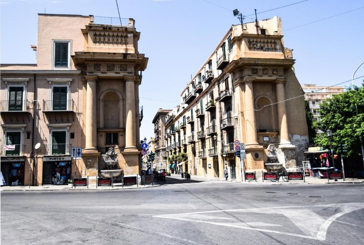 Porta Vicari With View In Downtown Appartement Palermo Buitenkant foto