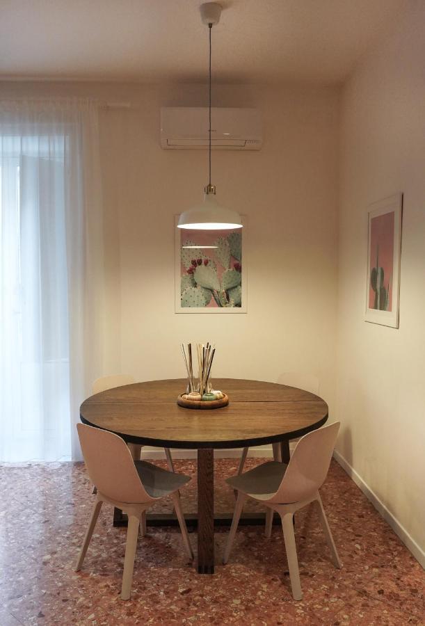 Porta Vicari With View In Downtown Appartement Palermo Buitenkant foto