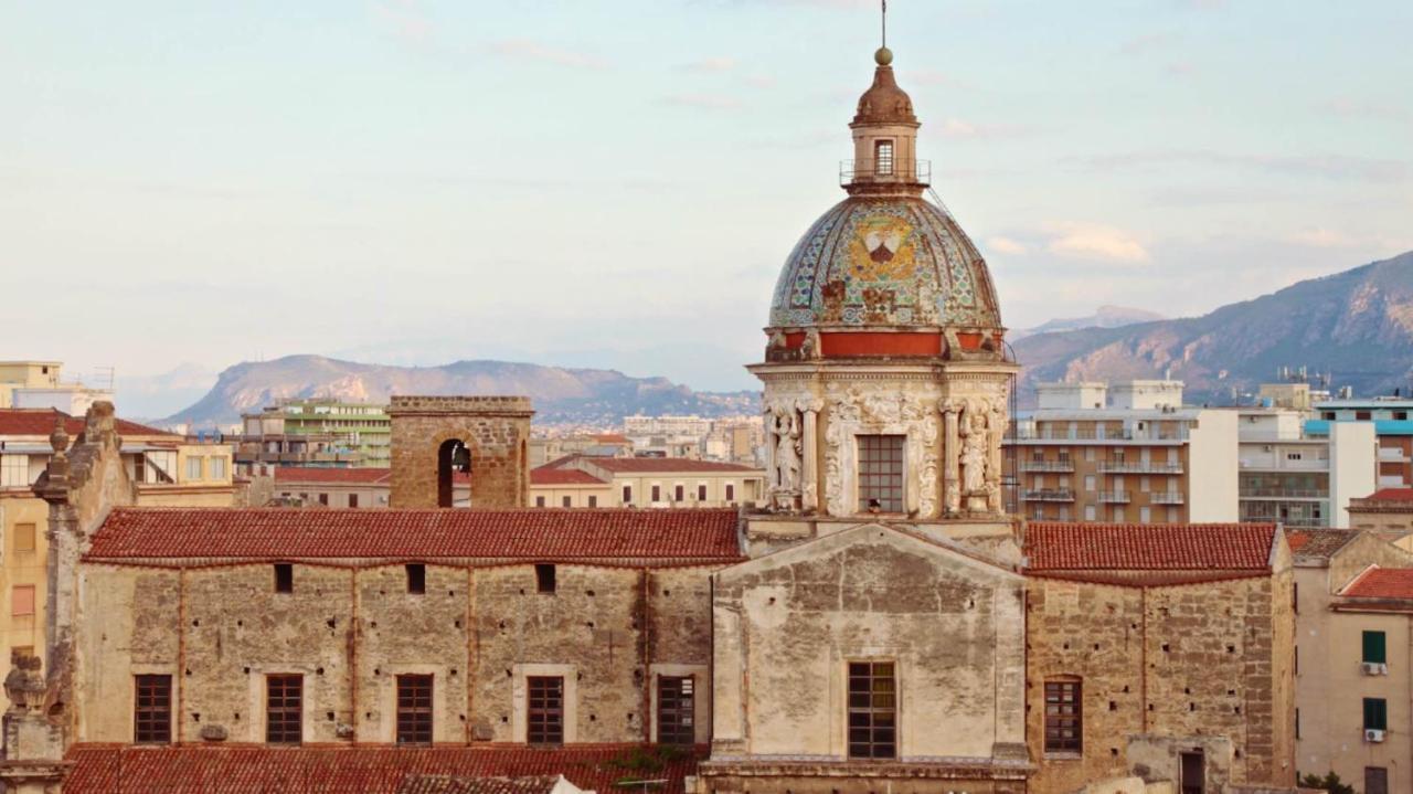 Porta Vicari With View In Downtown Appartement Palermo Buitenkant foto